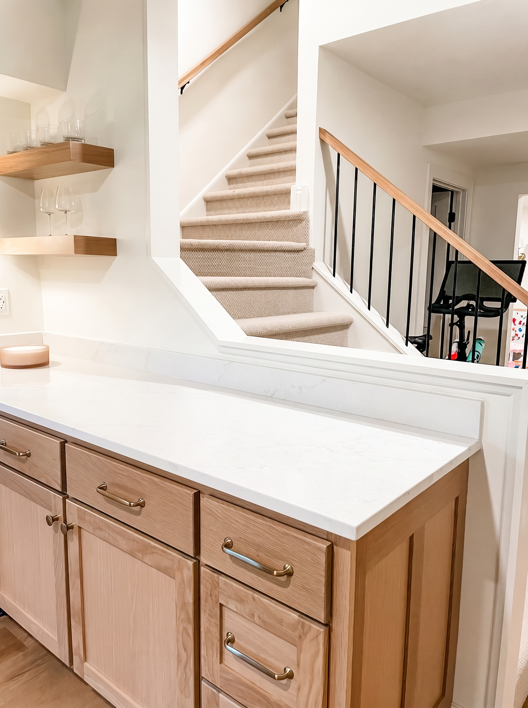 Fleetwood — Basement Wet Bar