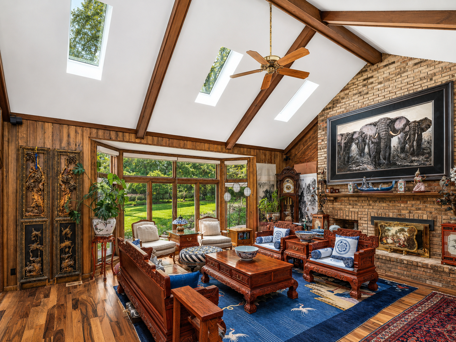 Light for Art — Living Room with Vaulted Ceiling and Four VELUX Skylights