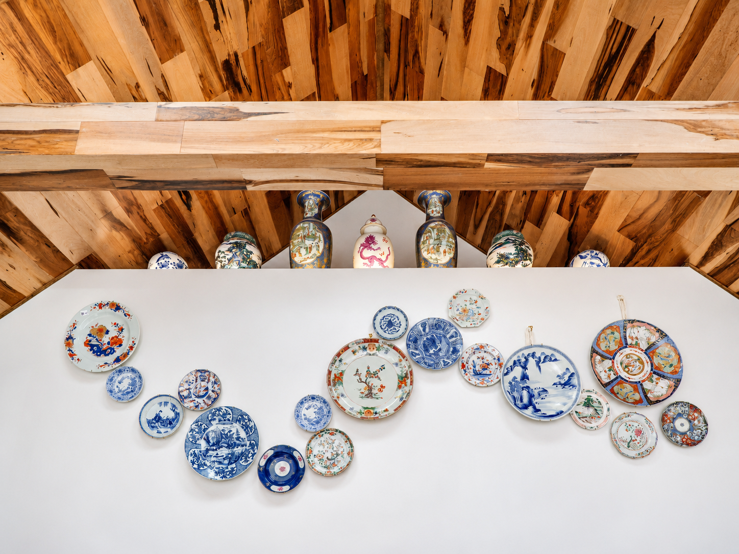 Light for Art — Ancient Chinese Porcelain Plates and Vases Displayed Under Natural Light